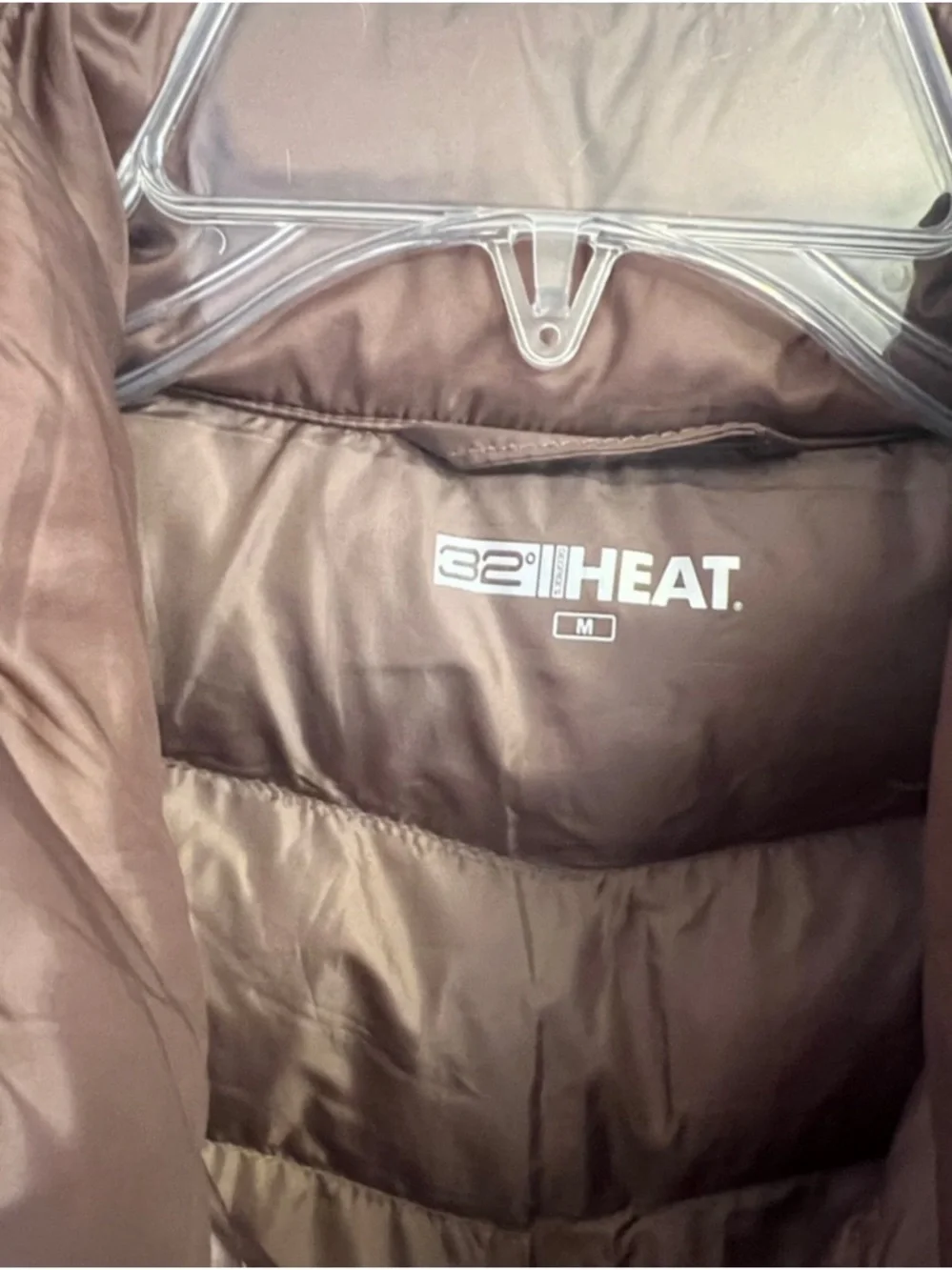 Quilted Lightweight Puffer Vest in Mauvy Lavender - Picture 3 of 4